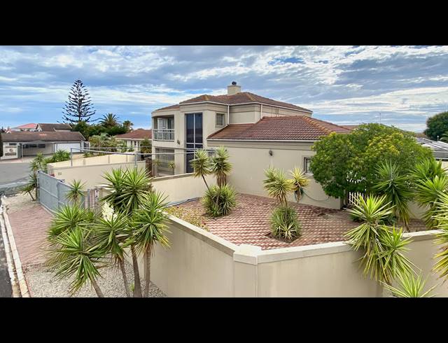3 BEDROOM HOUSE FOR SALE IN PORT OWEN
